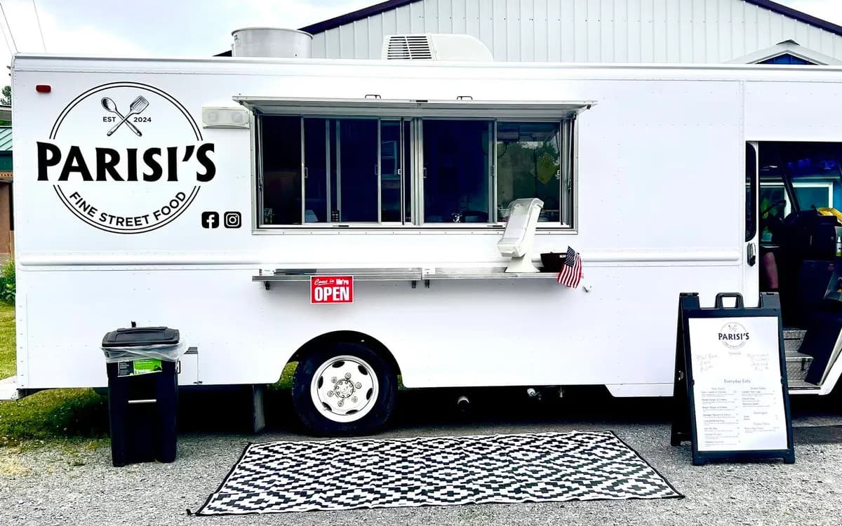 Parisi's Fine Street Food truck with its serving window open